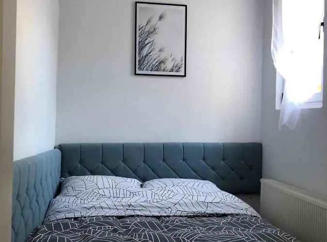 Old Town Center 2+2 塞拉耶佛